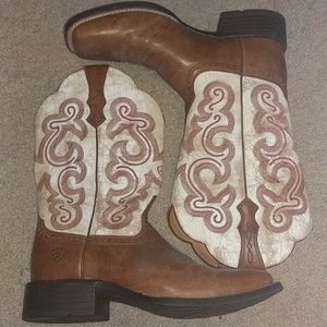 Womens 7B Ariat Quickdraw Boot
